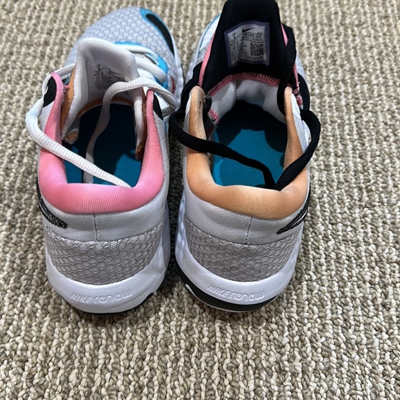 Nike Space Jam x Renew Elevate 2 'Hares' sneakers. Men’s Size 8. - Picture 6 of 15